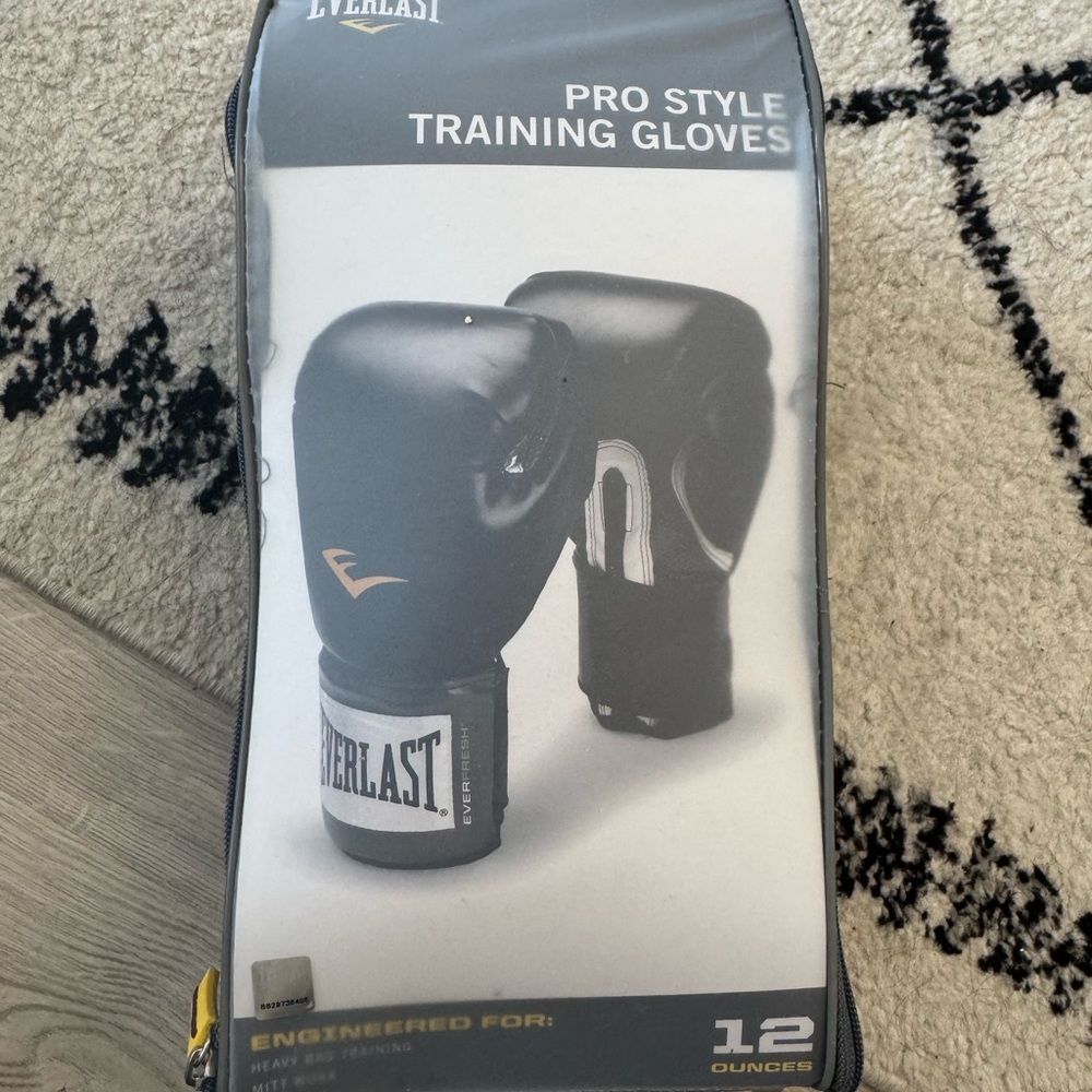 Everlast Pro Style Training Gloves - Black